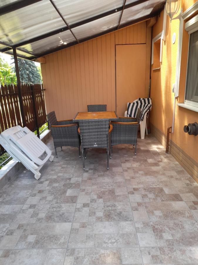 Thermal Apartman Tiszafuered 外观 照片