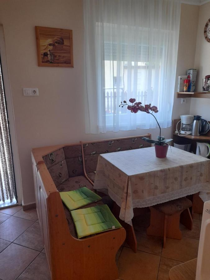 Thermal Apartman Tiszafuered 外观 照片